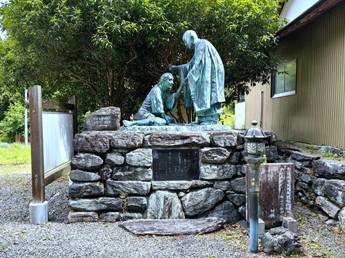 杖杉庵 (衛門三郎空海大師相遇)